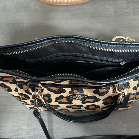 NWOT Coach Leopard Shoulder Bag - Picture 5 of 5